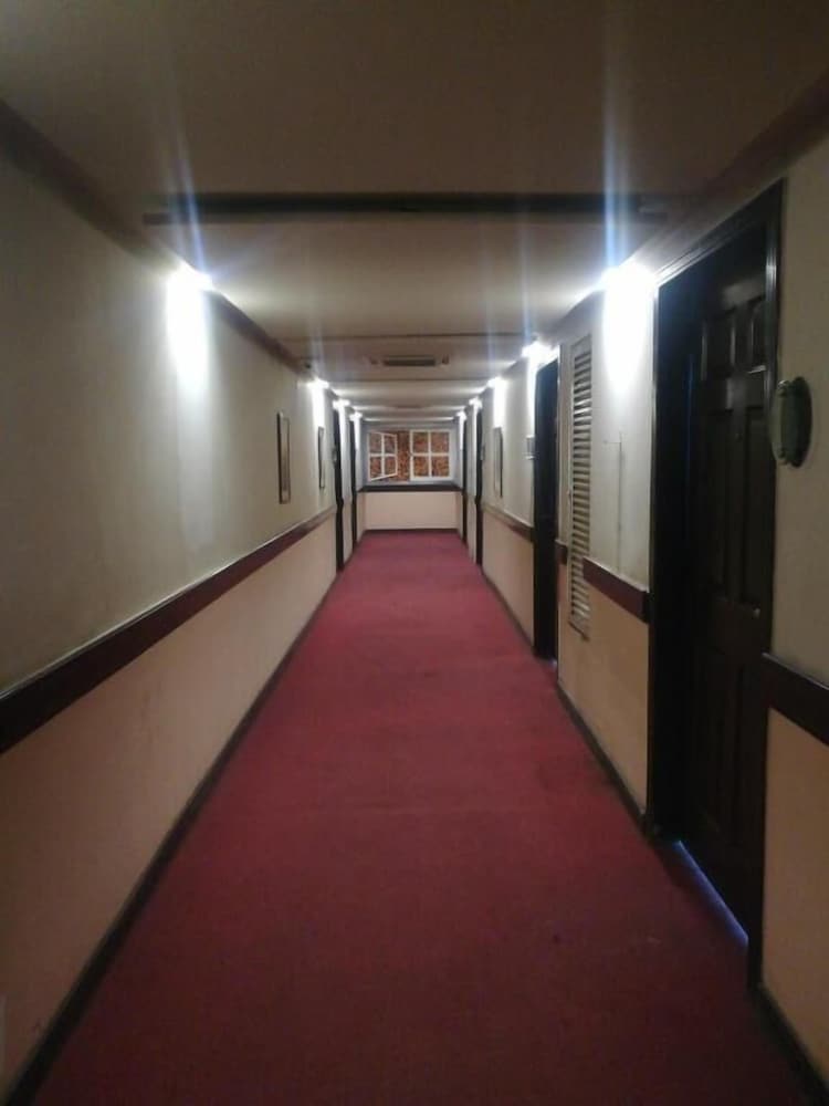 The Grand Inn Hotel 3/50
