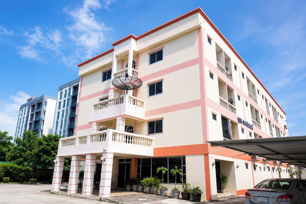 Uj Apartment 3/39