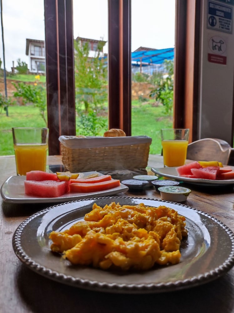 Hotel Campestre Cordillera de Los Andes 30/58