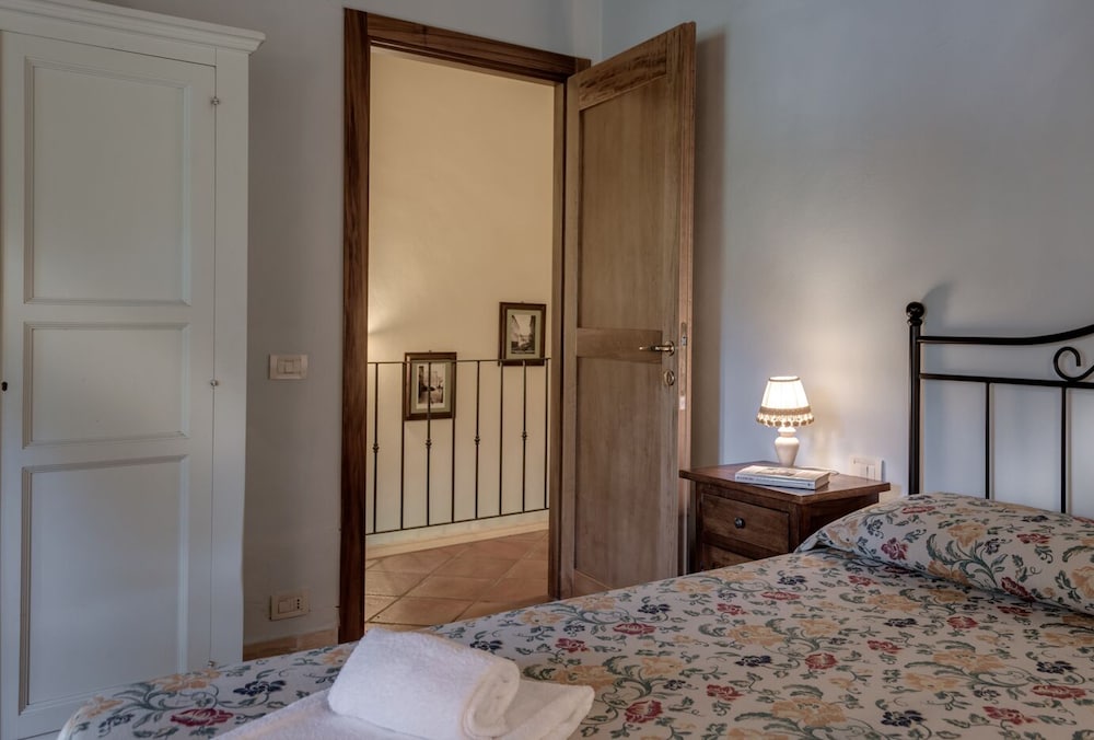 Borgo Al Cerro 4/50
