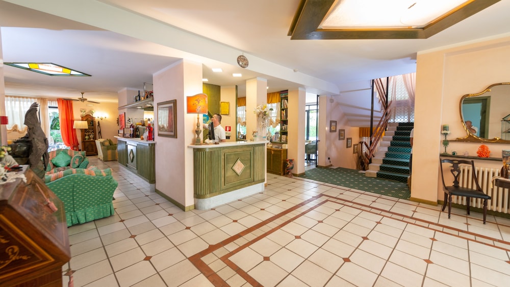 Hotel Kyrton 8/50
