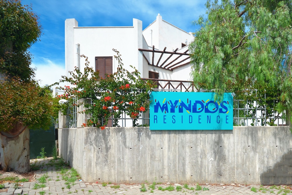 Myndos Residence 25/50