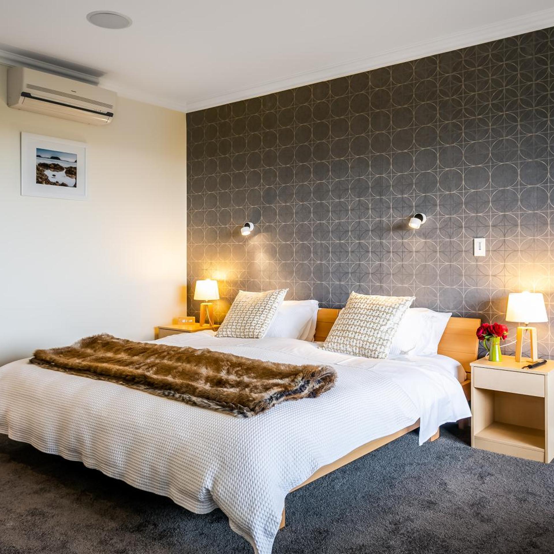 Deluxe, Suite, King Bed