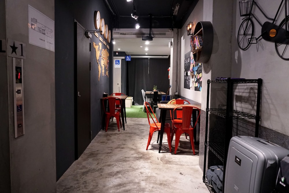 Dongmen 3 Capsule Inn - Hostel 45/50