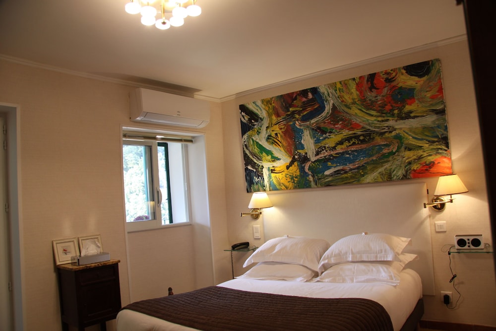 Hydromassage, Suite, Double Bed, Mountain View