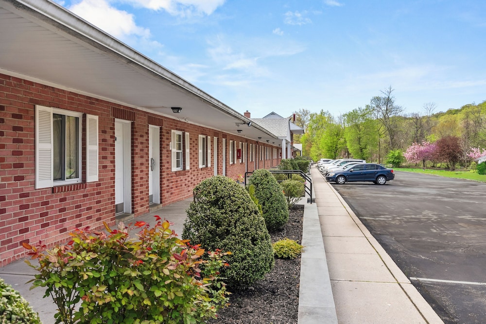 Ardsley Acres Hotel Westchester 39/49