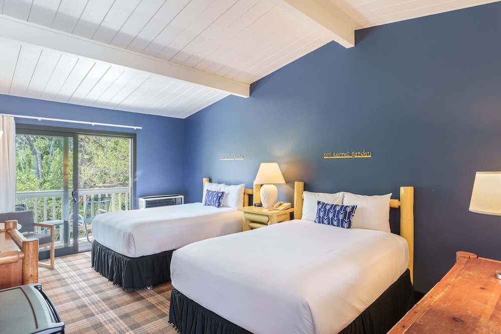Carmel River Inn 27/62