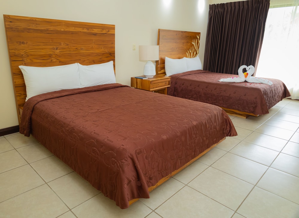 Las Espuelas Hotel 14/54