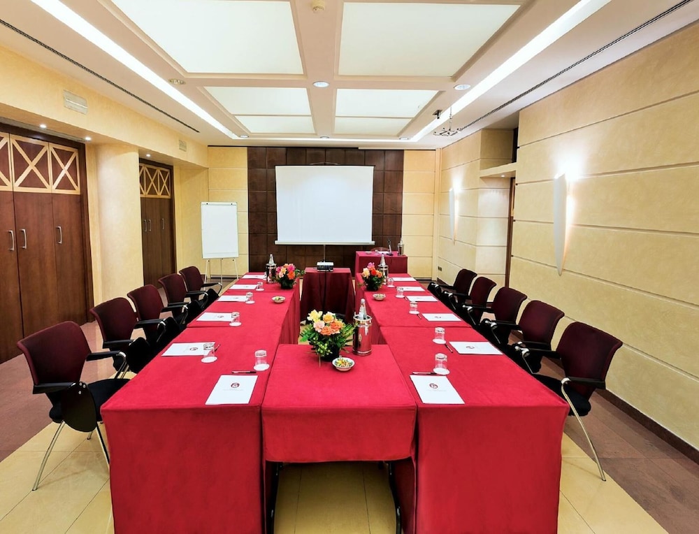 Imperatori Hotel Roma 48/62