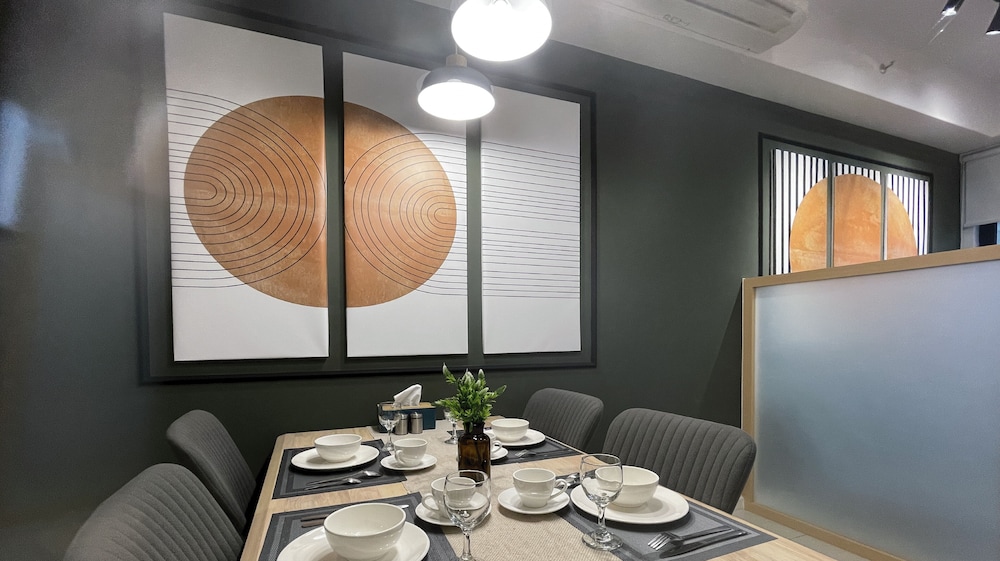 Chambers Kuala Lumpur by Five Senses 50/50