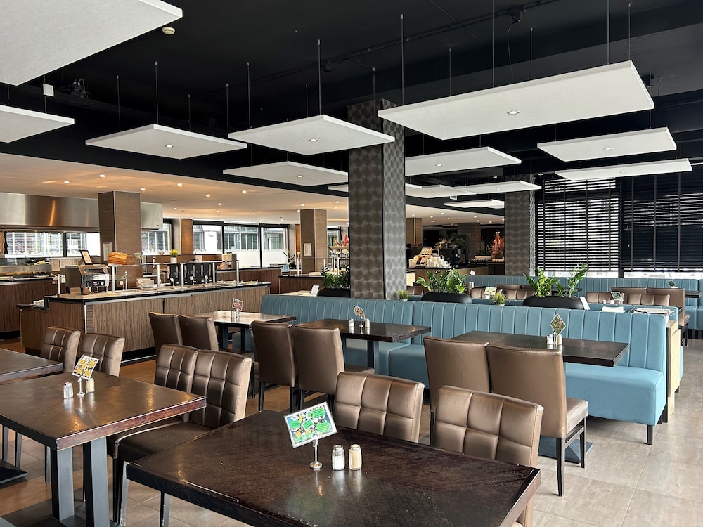 XO Hotels Park West 26/44
