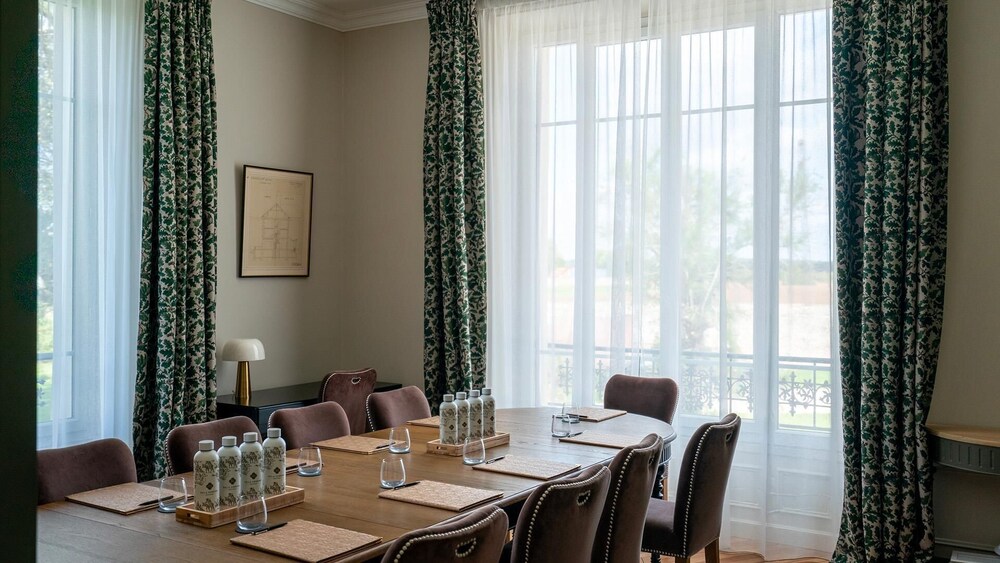 Villa Edmond Hotel & Spa 30/42
