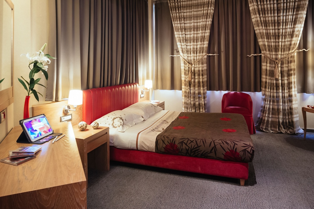 ALEXANDROS BOUTIQUE HOTEL 15/70