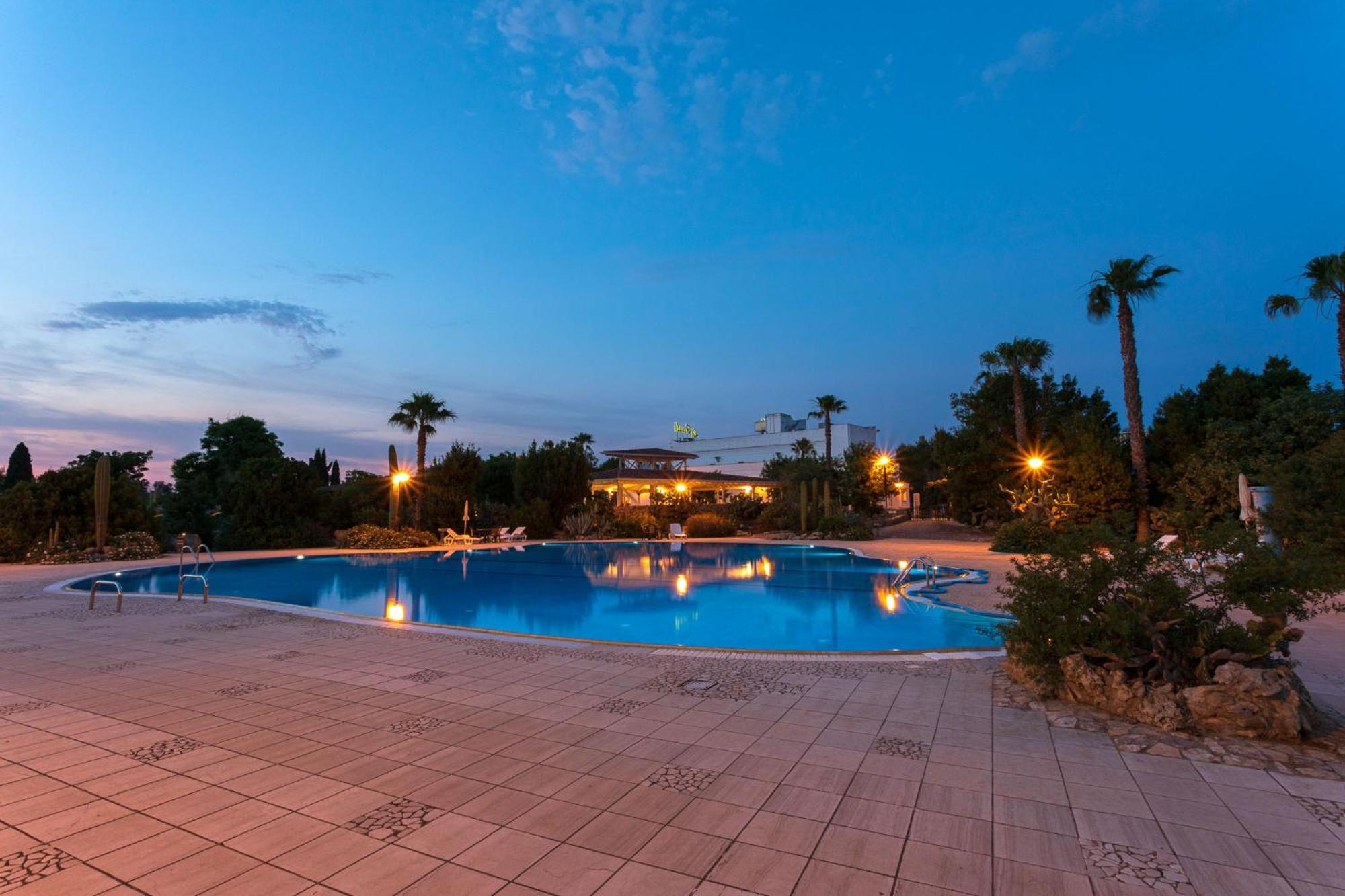 Antica Masseria Li Sauli 32/50