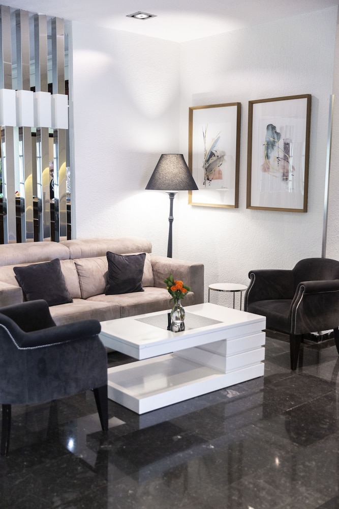 Hotel Aa Serrano By Silken 34/52