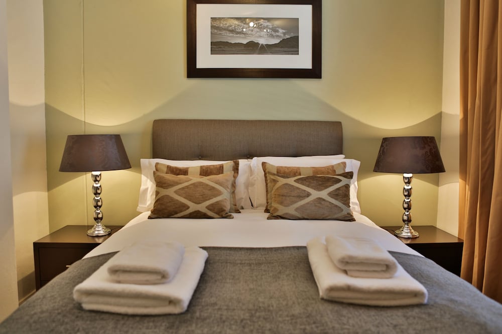 Westpoint Executive Suites - Apartments 23/70
