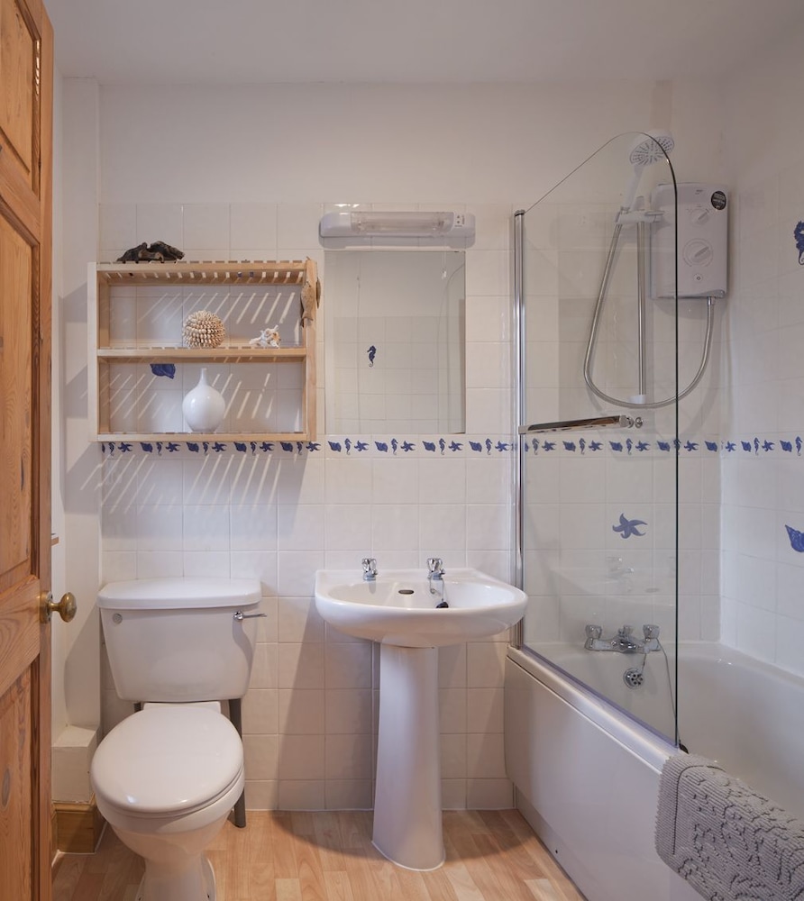 Shegarton Farm Cottages 43/47