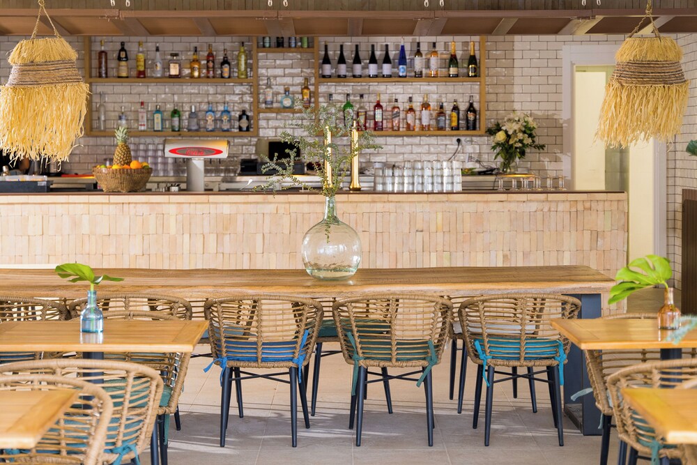 Innside Ibiza 48/64