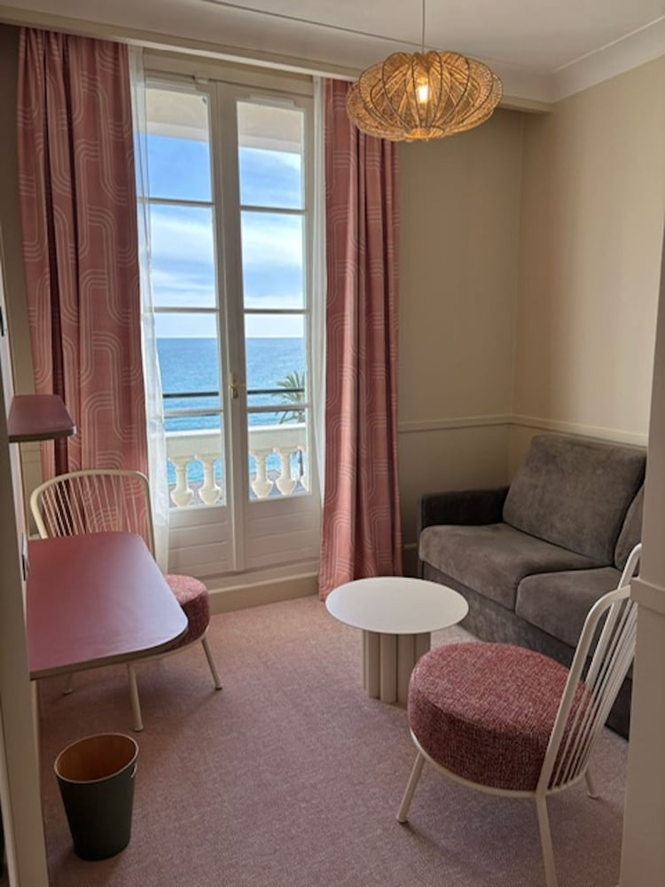 Hotel Vacances Bleues Le Balmoral 53/75