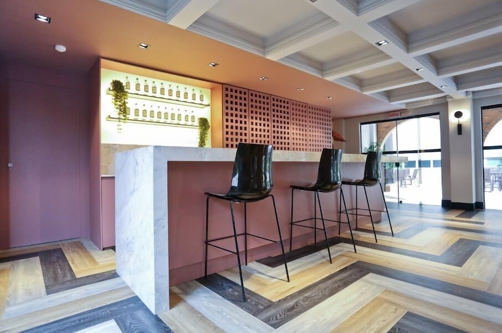 HM Hotel 6/50