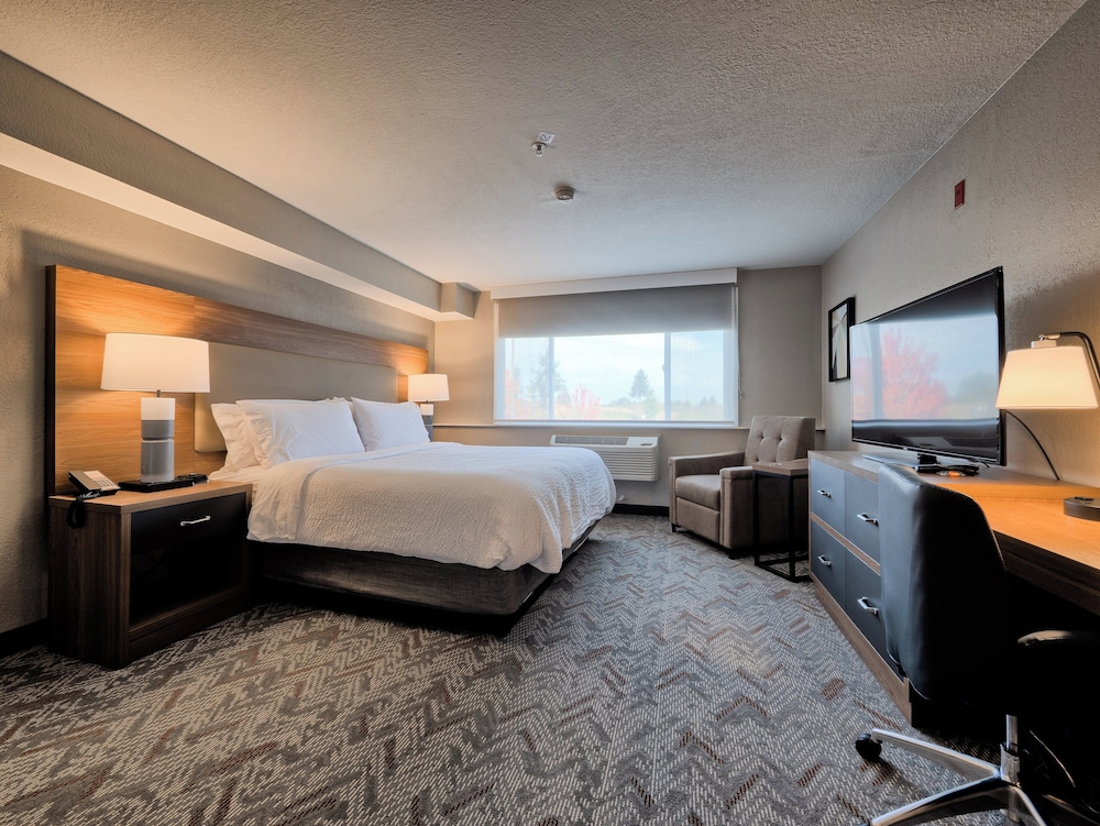 Candlewood Suites Tacoma Mall by IHG 14/57