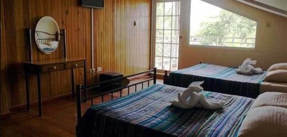 Hotel Posada Los Delfines 7/30