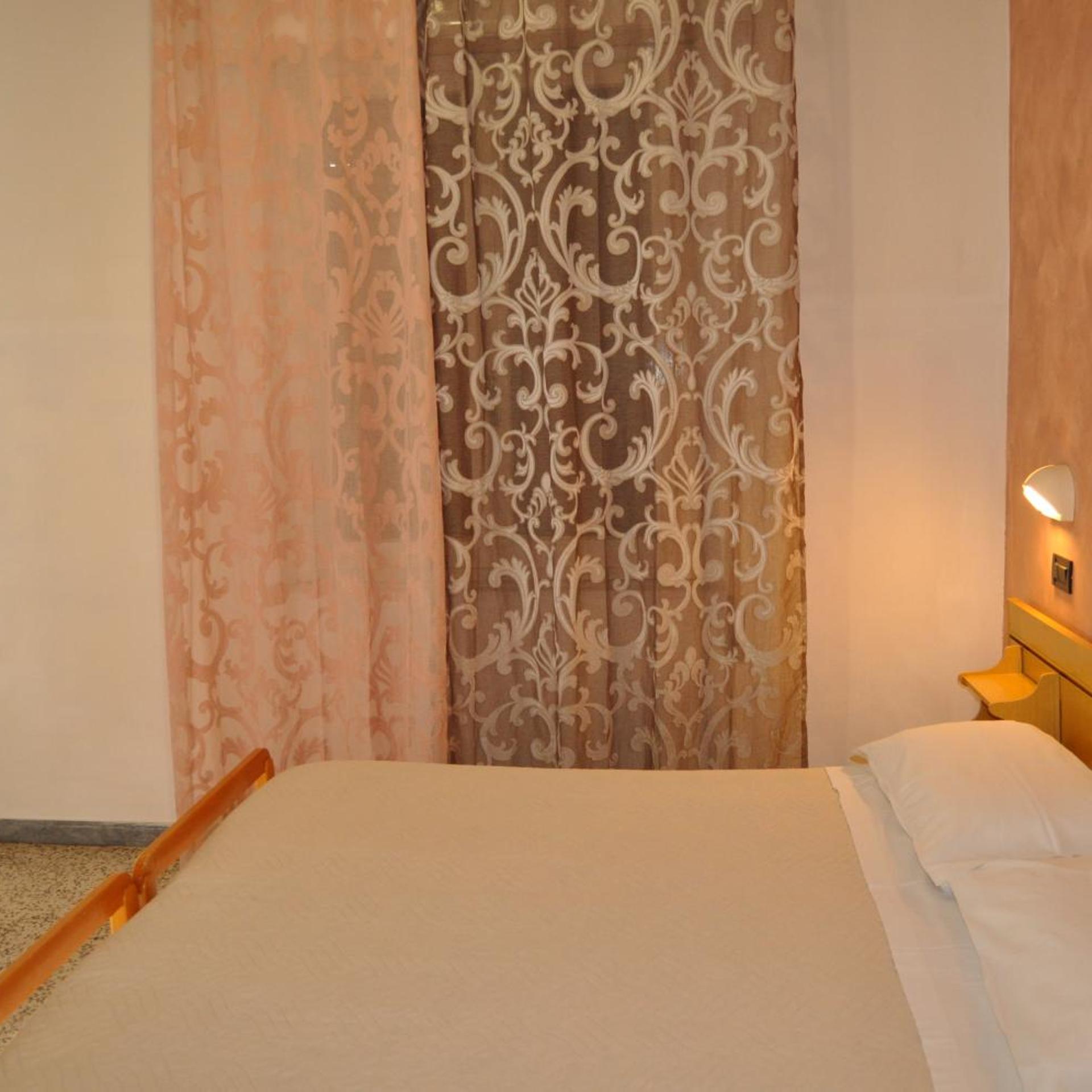Rigobello Hotel 12/48
