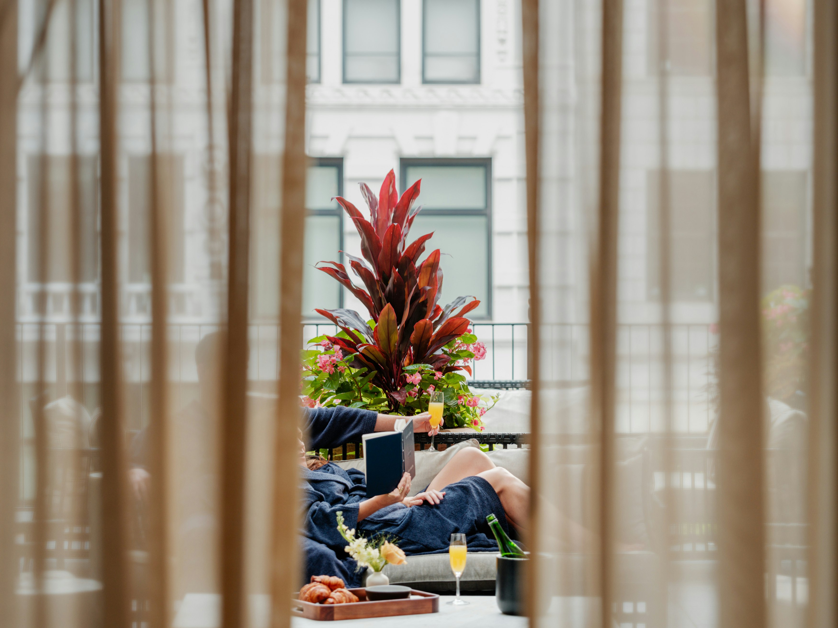 Shinola Hotel 7/50
