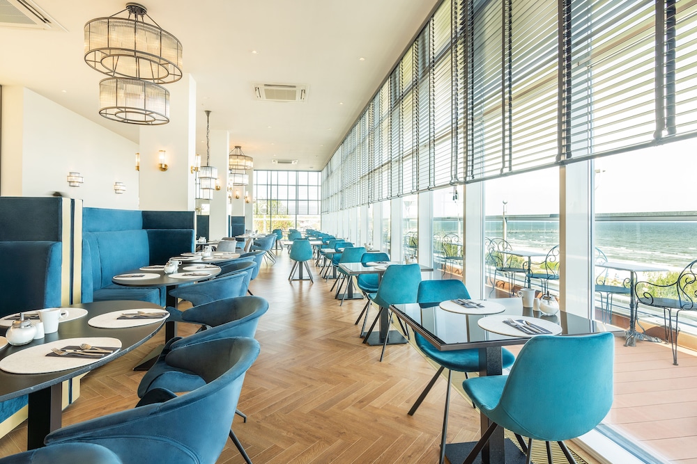 Strandhotel Ahlbeck 36/46