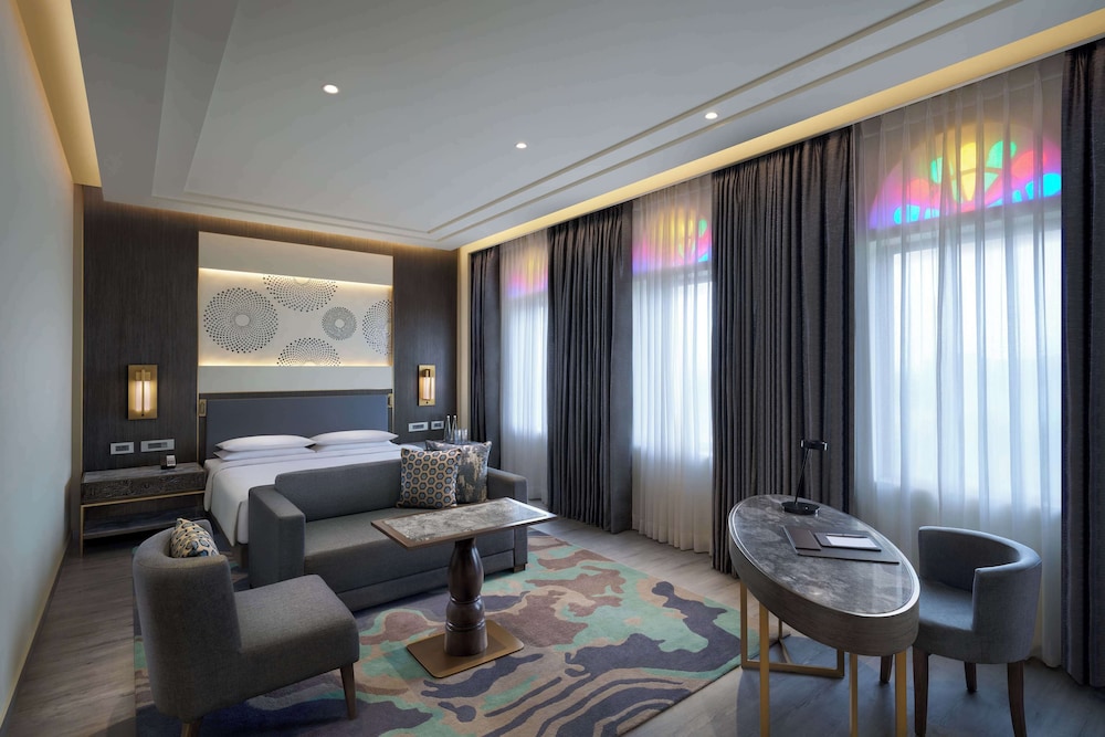 Hyatt Regency Jaipur Mansarovar 38/50