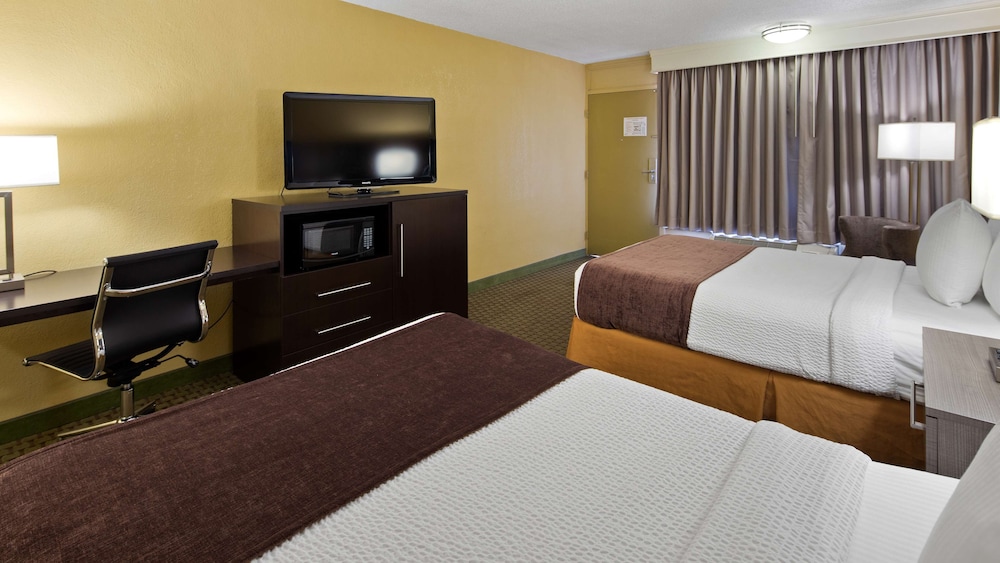 Ramada by Wyndham Cocoa 15/59