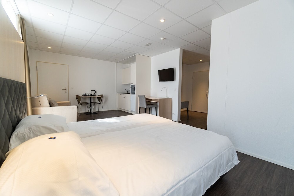 استوديو سوبيريور بسريرين منفصلين بمطبخ، Hine Adon Apart Bern-Airport 2/9
