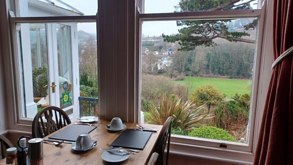 Glan Heulog Bed and Breakfast 33/59