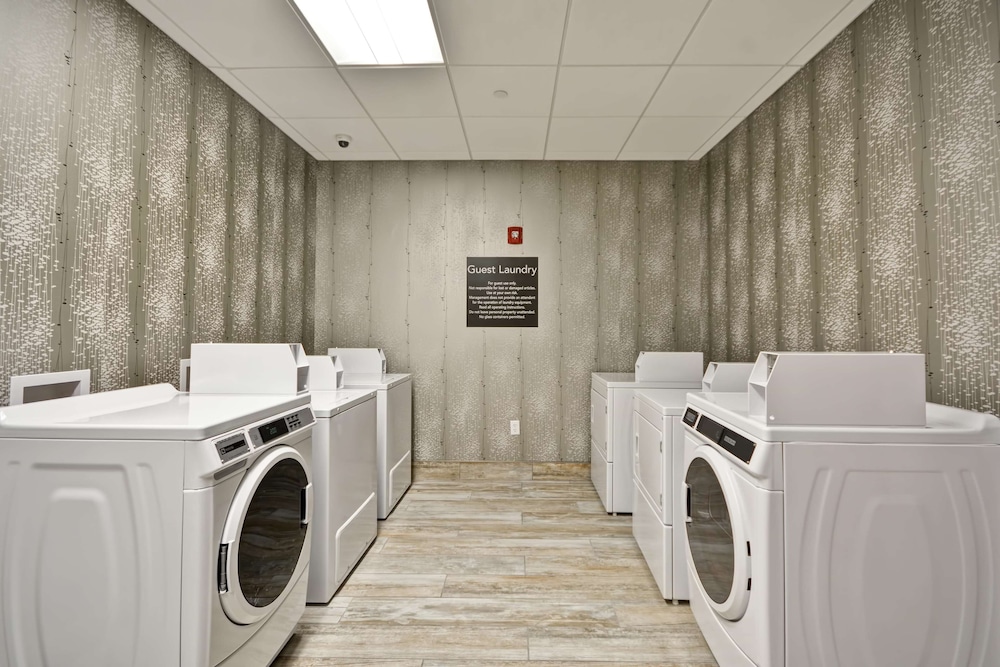 Homewood Suites by Hilton Orlando Theme Parks 39/55