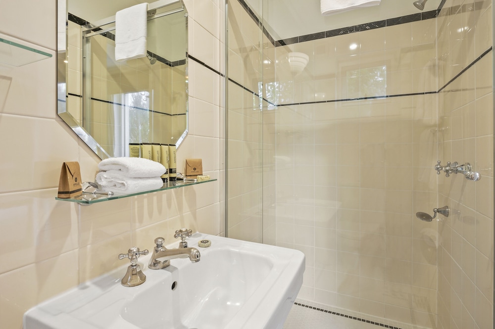 Heritage, Queen Bed، Hydro Majestic 3/5