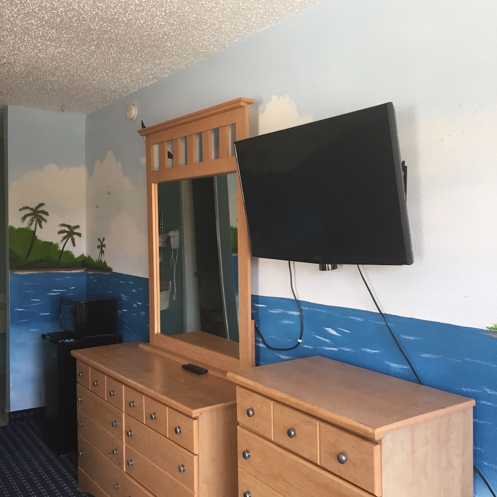 Guest Inn Suites 35/40