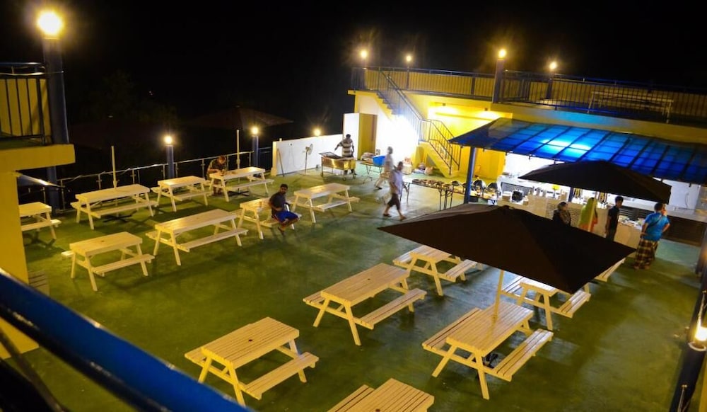 Mny Hotel & Resort 32/47