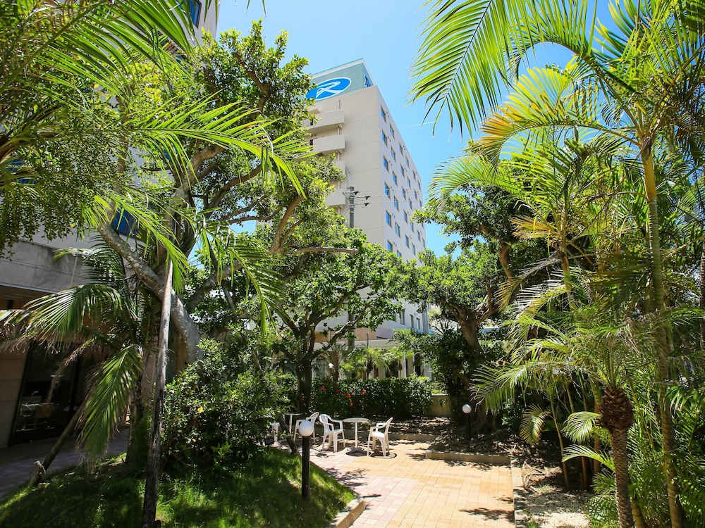 Hotel Route Inn Grantia Ishigaki 61/66