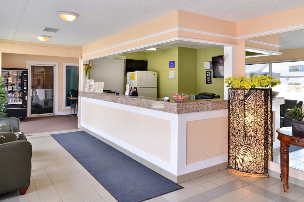 Canadas Best Value Inn Whitecourt 7/51