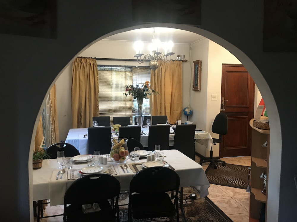Turningpoint Bed & Breakfast 28/38