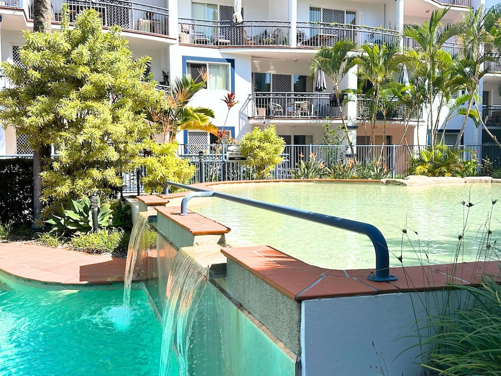 BLUE WATER BAY VILLAS 58/58