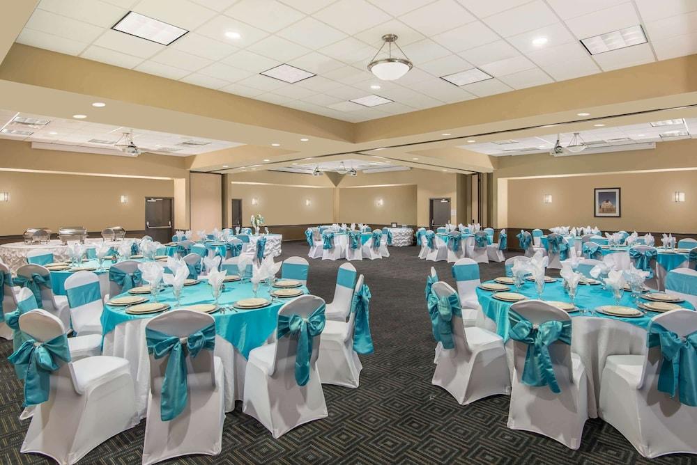 Howard Johnson Texarkana 19/24