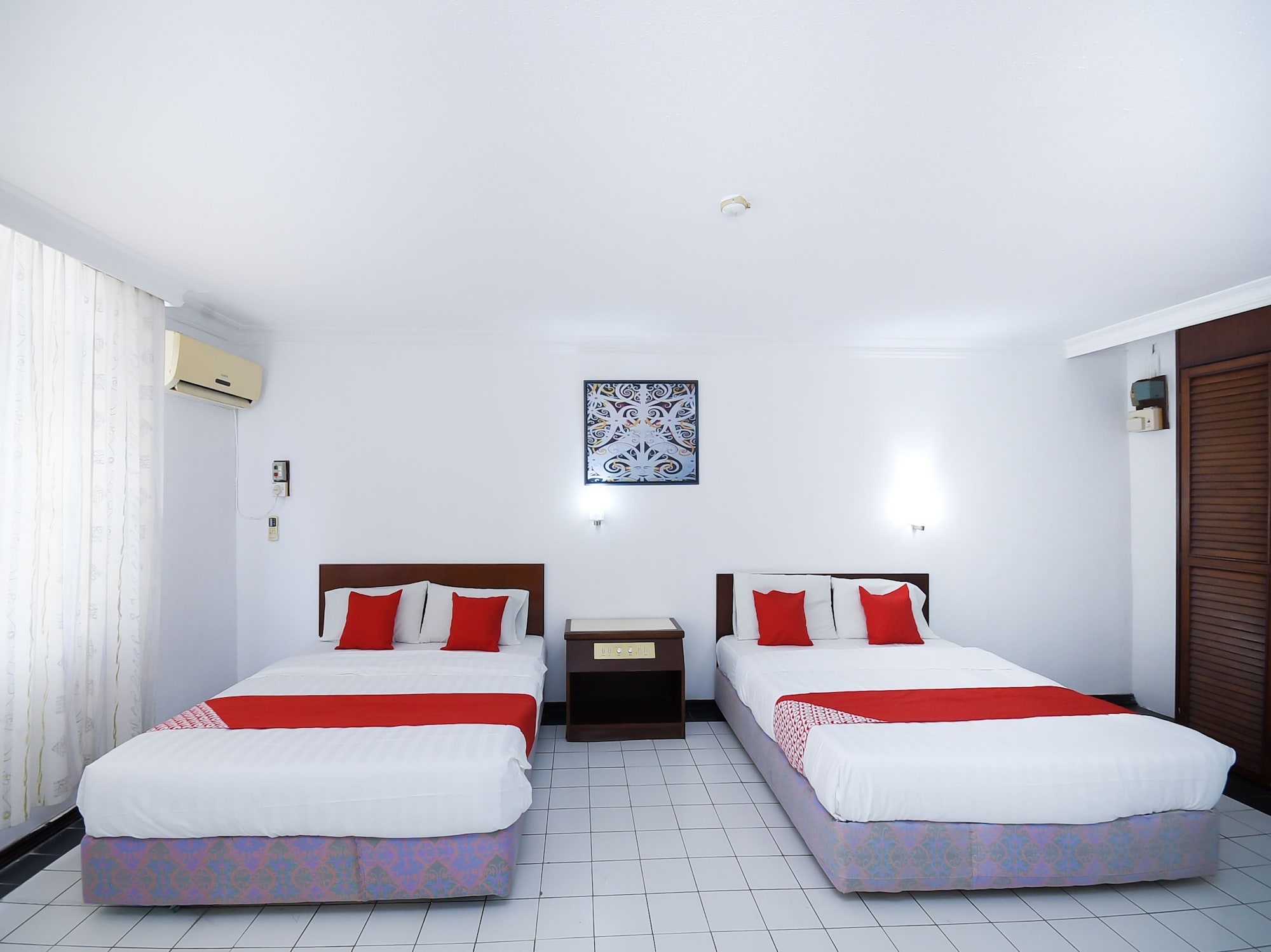 Room at Super OYO 1018 Telang Usan Hotel Miri, MIRI