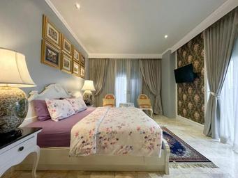Junior Suite, King Bed