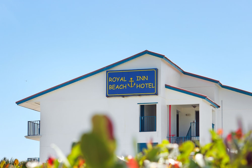 The Royal Inn Beach Hotel Hutchinson Island 2/66