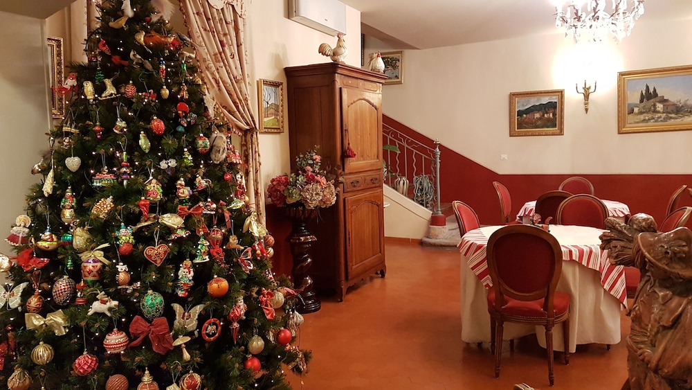 Hôtel Cardinal 39/58