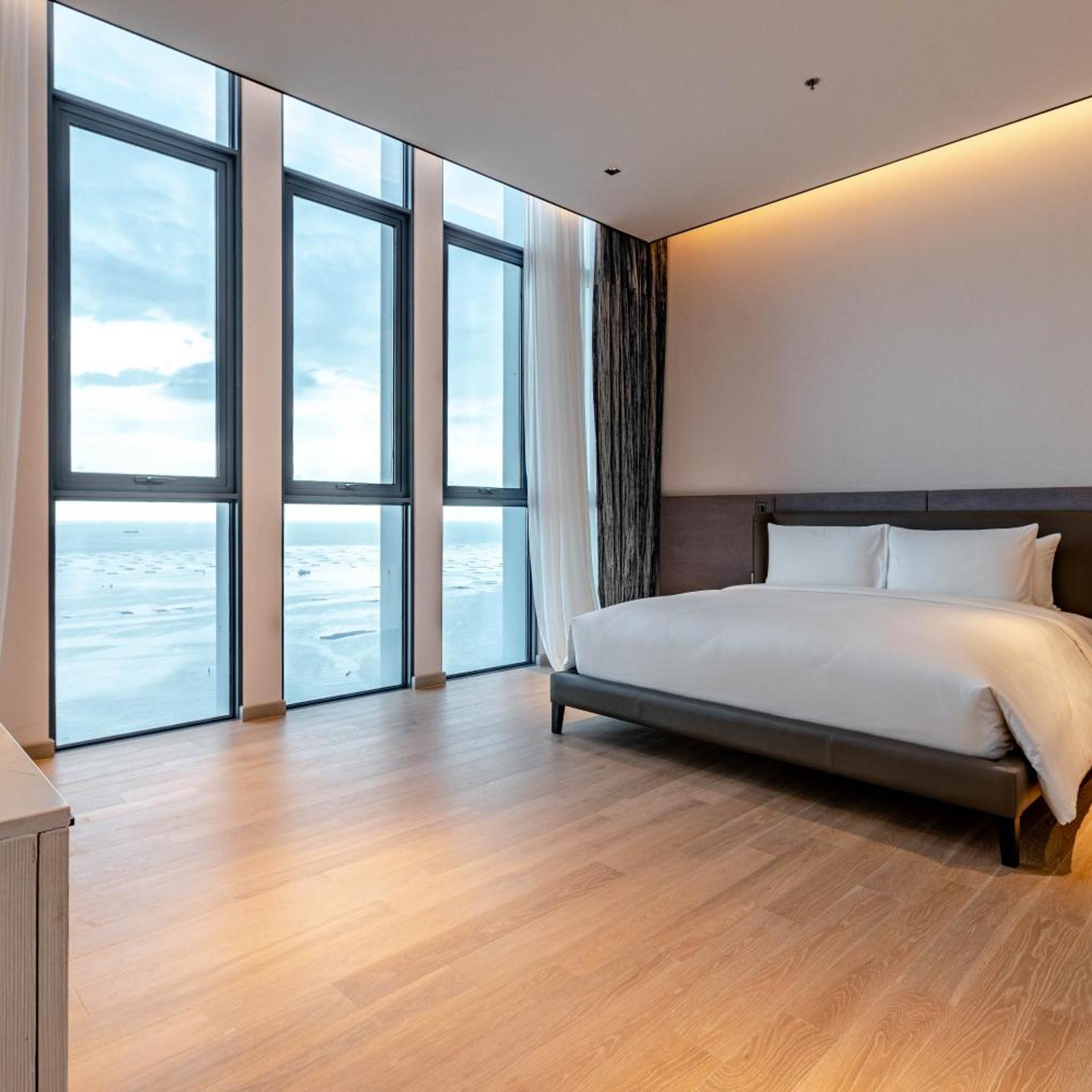 penthouse suite
