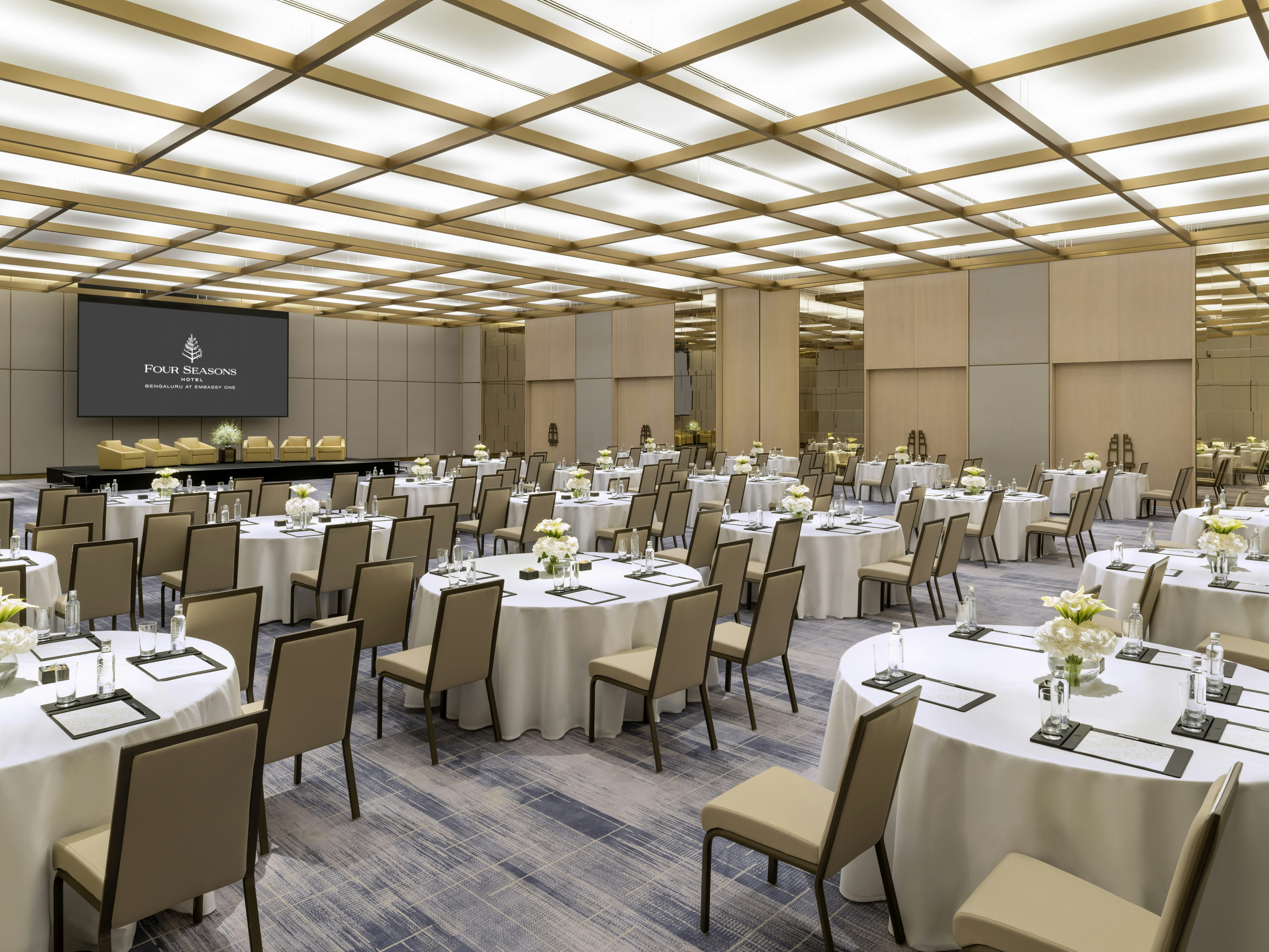 Four Seasons Hotel Bengaluru At Embassy One 71/75