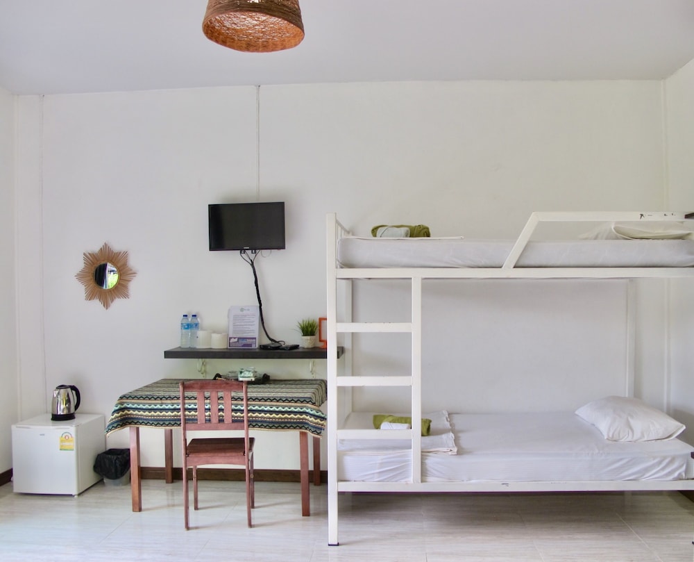 Oasis Lipe Resort 50/66