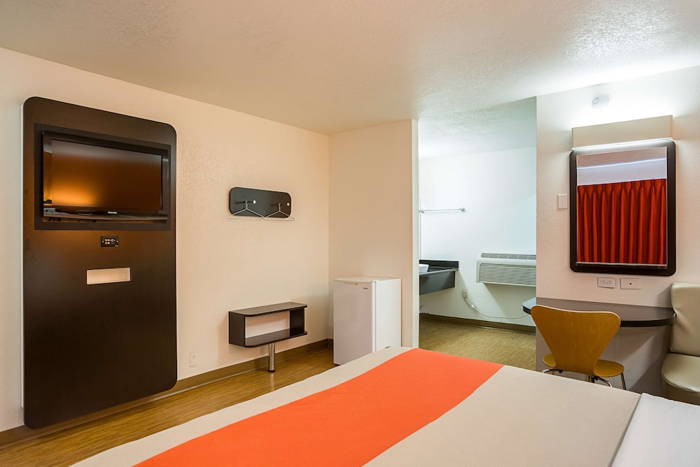 Motel6 Wenatchee, WA 21/36